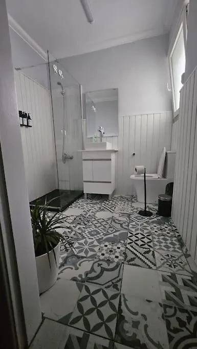 Solo Habitacion Grande Con Balcon Lisboa Homestay szállás