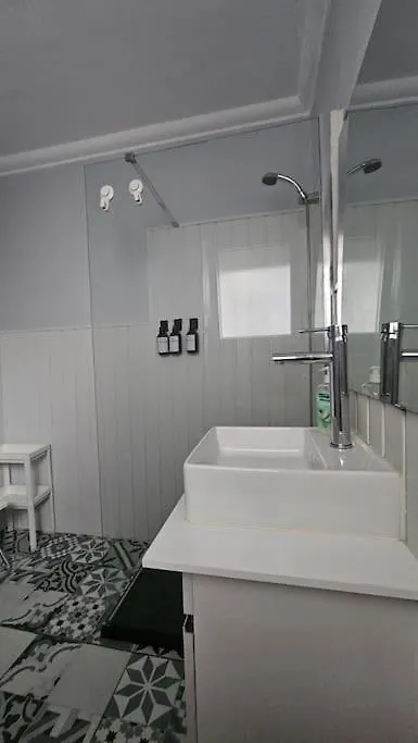 Homestay szállás Solo Habitacion Grande Con Balcon Lisboa