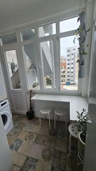 Solo Habitacion Grande Con Balcon Lisboa Portugal